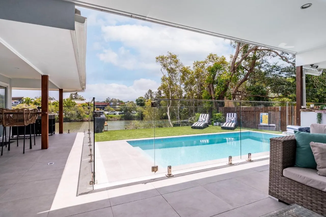 Catch The Breeze Apartment Gold Coast